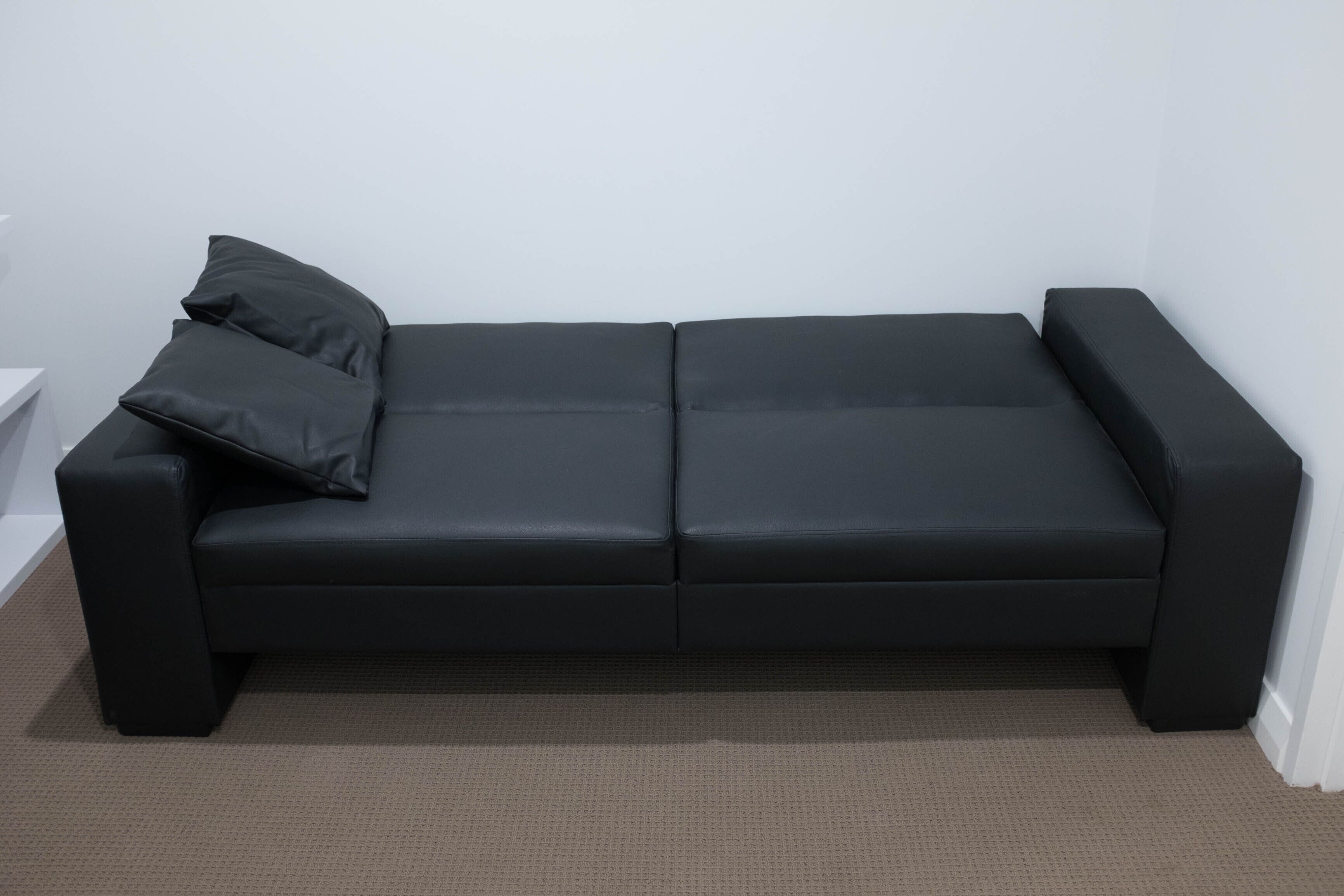 Brand New  3.5BR Apartment /3 min walk to STN+BUS — image 23