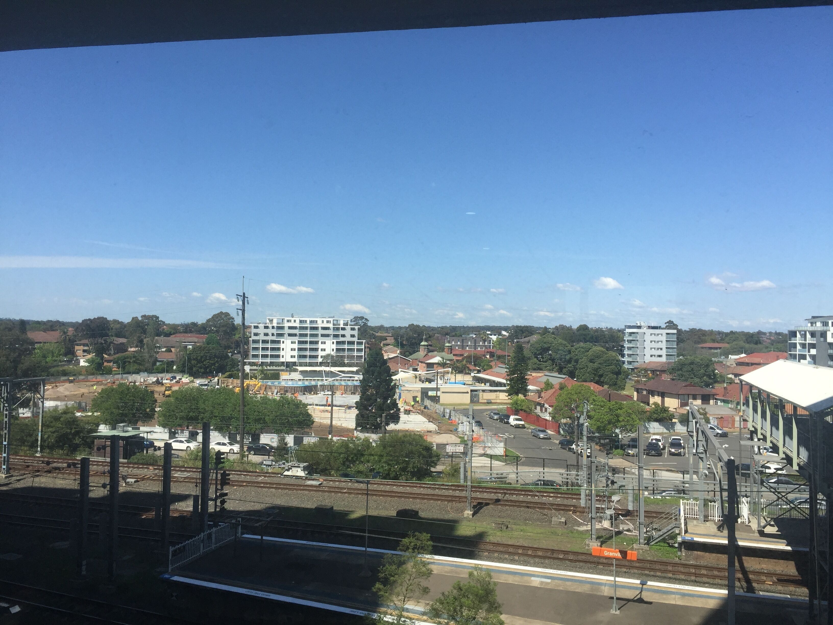 Brand New  3.5BR Apartment /3 min walk to STN+BUS — image 3