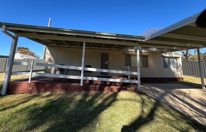 Deluxe House, 2 Bedrooms, Pets not allowed | Terrace/patio