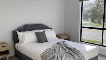 Casa Deluxe, no s'admeten animals de companyia | 2 dormitoris, cortines opaques, wifi gratuïta i roba de llit