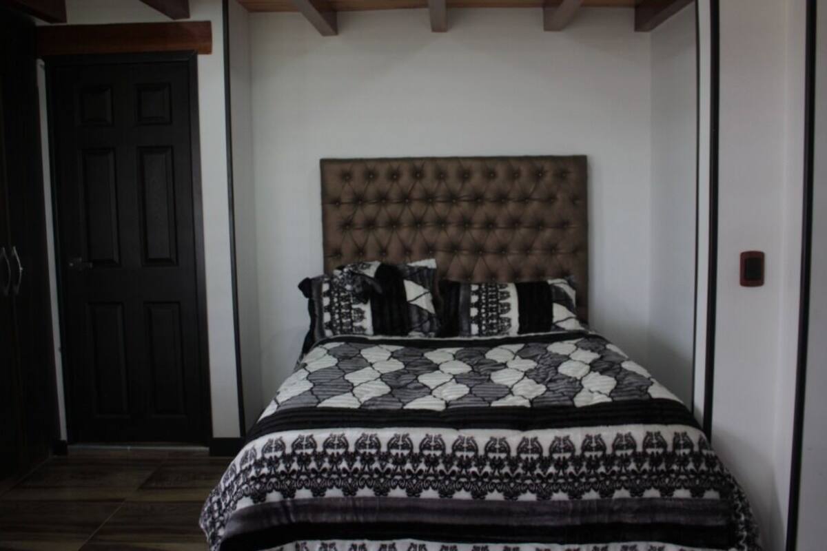 Classic Double Room | Free WiFi, bed sheets