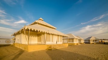 Maharaja Luxury Amaan Suite | 2 bedrooms, Egyptian cotton sheets, premium bedding, down comforters