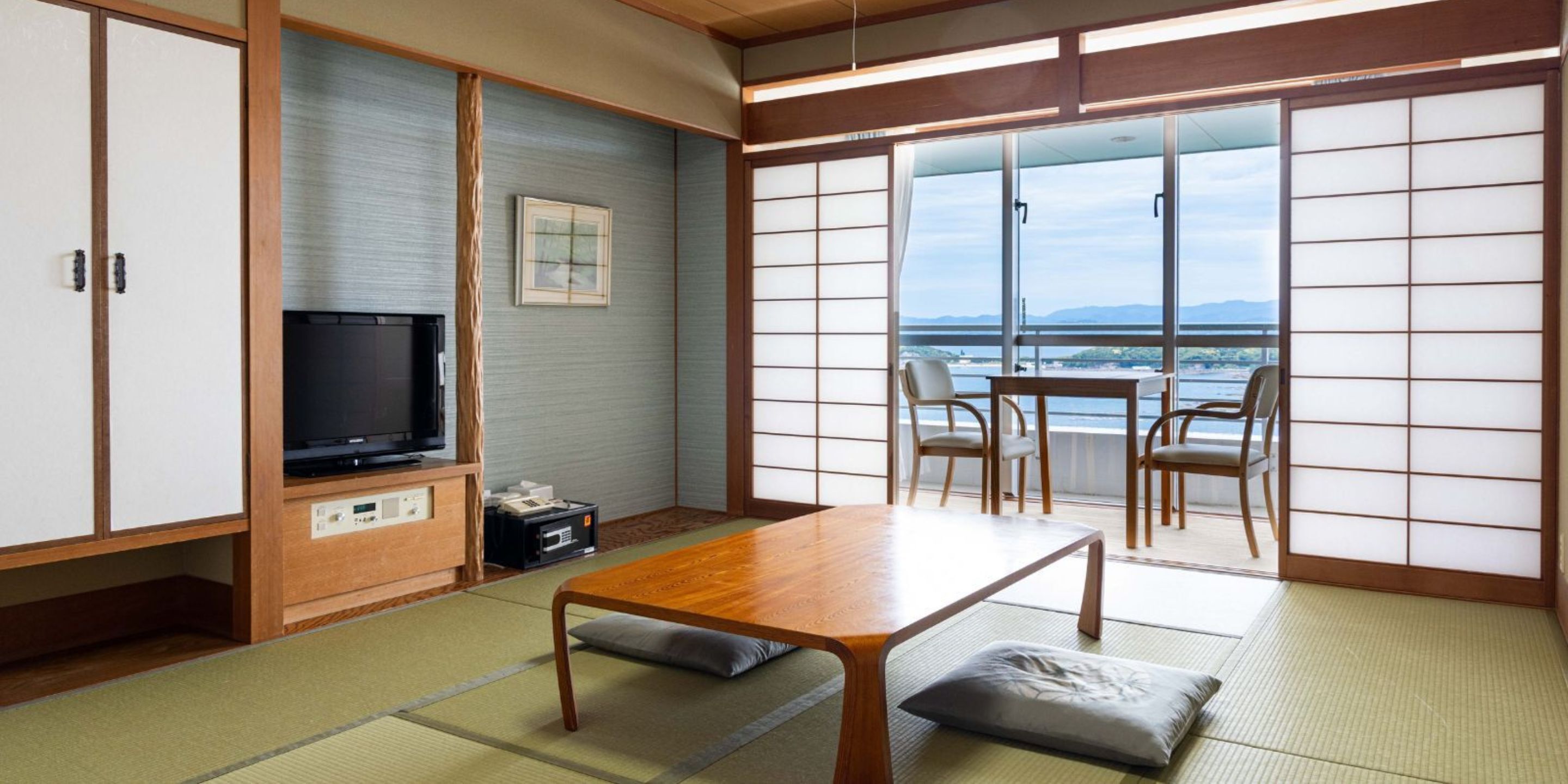 Japanese Style Room, Non Smoking | Free WiFi, bed sheets