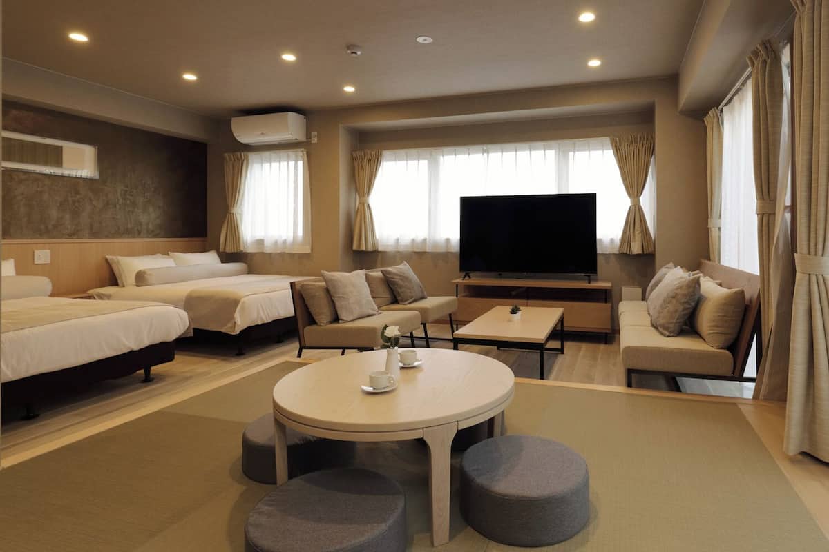 Executive Studio Suite, Multiple Beds, Non Smoking, Terrace | Living area | Smart TV