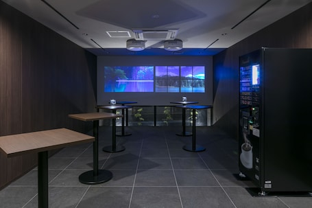 Randor Residential Hotel Kyoto Suites - Image 6
