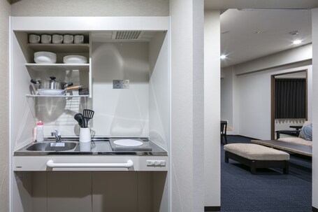 Randor Residential Hotel Kyoto Suites - Image 16