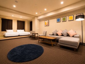 Presidential Suite, 1 Bedroom, Non Smoking, Hot Tub | Living area | Smart TV - Randor Residential Hotel Kyoto Suites (Kyoto)