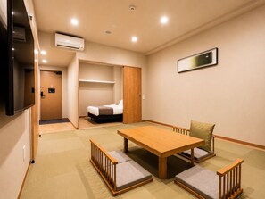 Classic Suite, 1 Bedroom, Non Smoking, Hot Tub | Premium bedding, pillow-top beds, individually decorated - Randor Residential Hotel Kyoto Suites (Kyoto)
