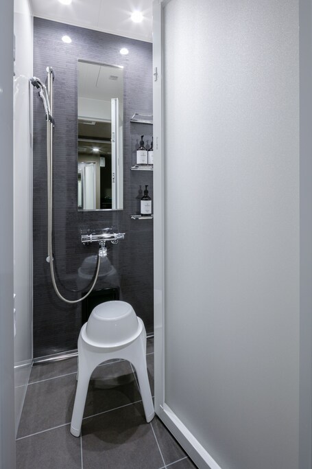 Randor Residential Hotel Kyoto Suites - Image 24