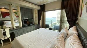 Deluxe Studio, 1 Bedroom, Kitchenette, Beach View | Egyptian cotton sheets, premium bedding, down comforters, minibar - Lotus Village Nha Trang (Nha Trang)