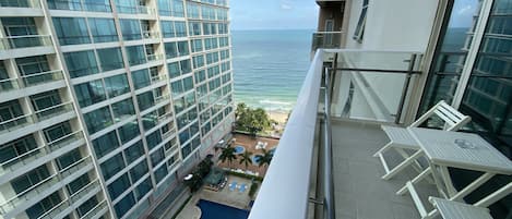 Luxury Apartment, 1 Bedroom, Kitchenette, Beach View | View from room