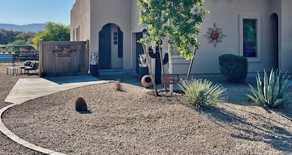 Abgeschieden, privat, stilvoll, Sonnenuntergänge, große Saguaros, aber nah an alles