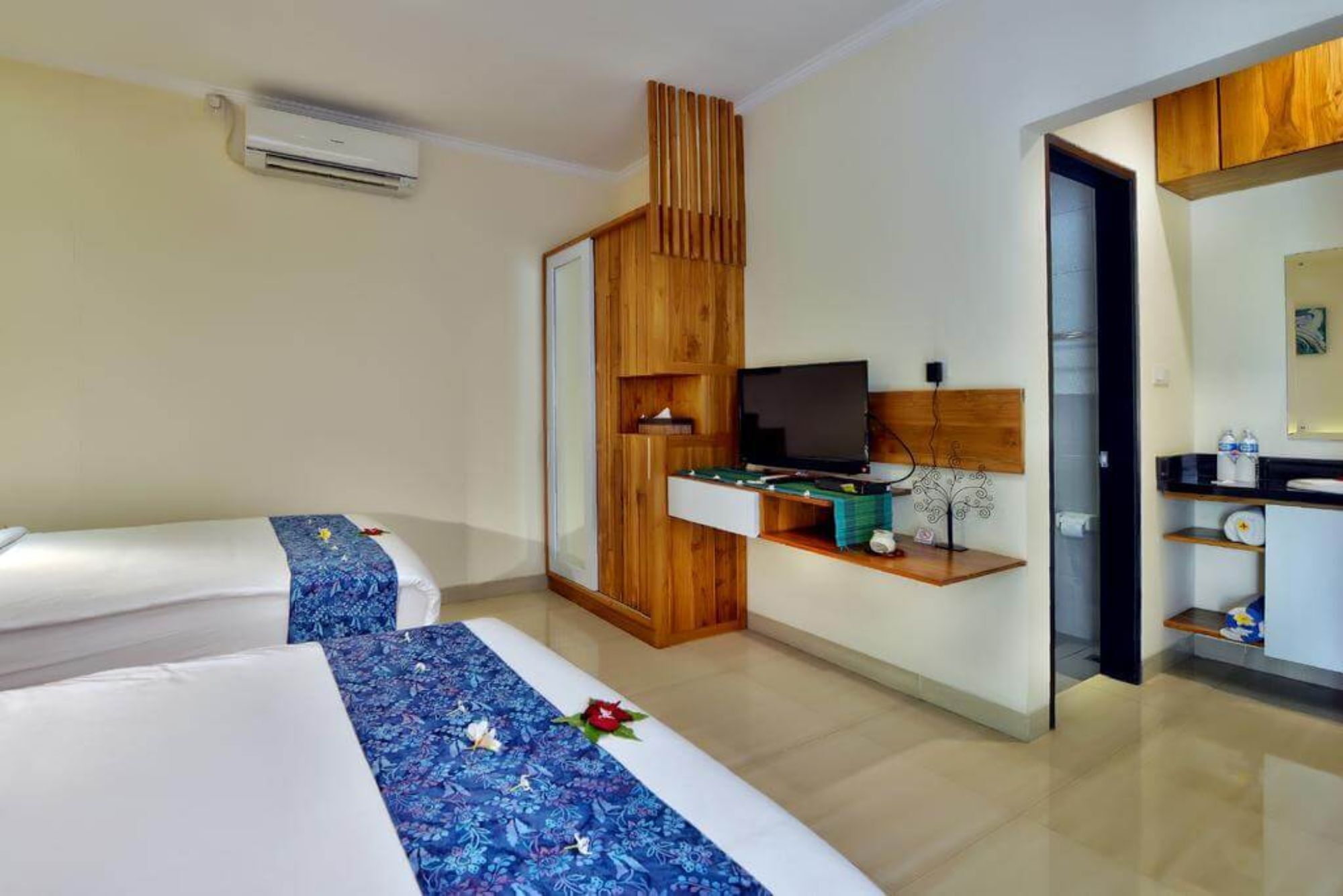 Cozy Two Bedroom Villa  in Kerobokan