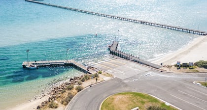 Whitecliffs Beach Resort