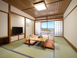 免费 WiFi、床单