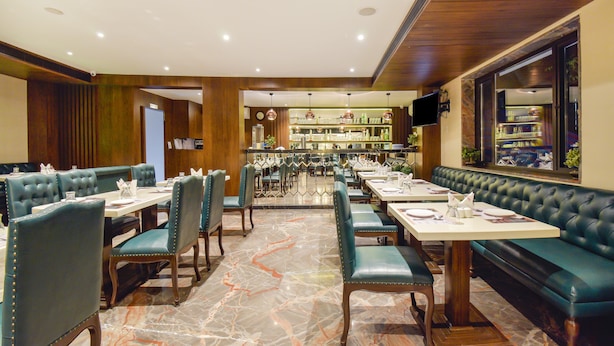 Restaurant - FabHotel Eco Stay (Indore)