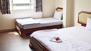 Unclassified image, 2 of 11, button - Tan Thu Do 2 (Ho Chi Minh City)