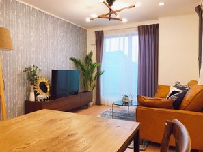 Appartement, 3 chambres | Salle de séjour