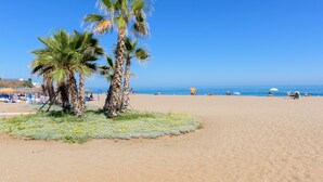 Beach nearby - J07 Jardines 4 - Apartment with sea views (Sitio de Calahonda)