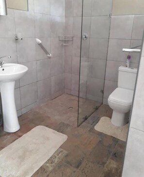 Pancuran mandi, hulu semburan mandi hujan 
