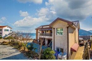 Exterior - Namhae Oceanview Pension (Namhae)