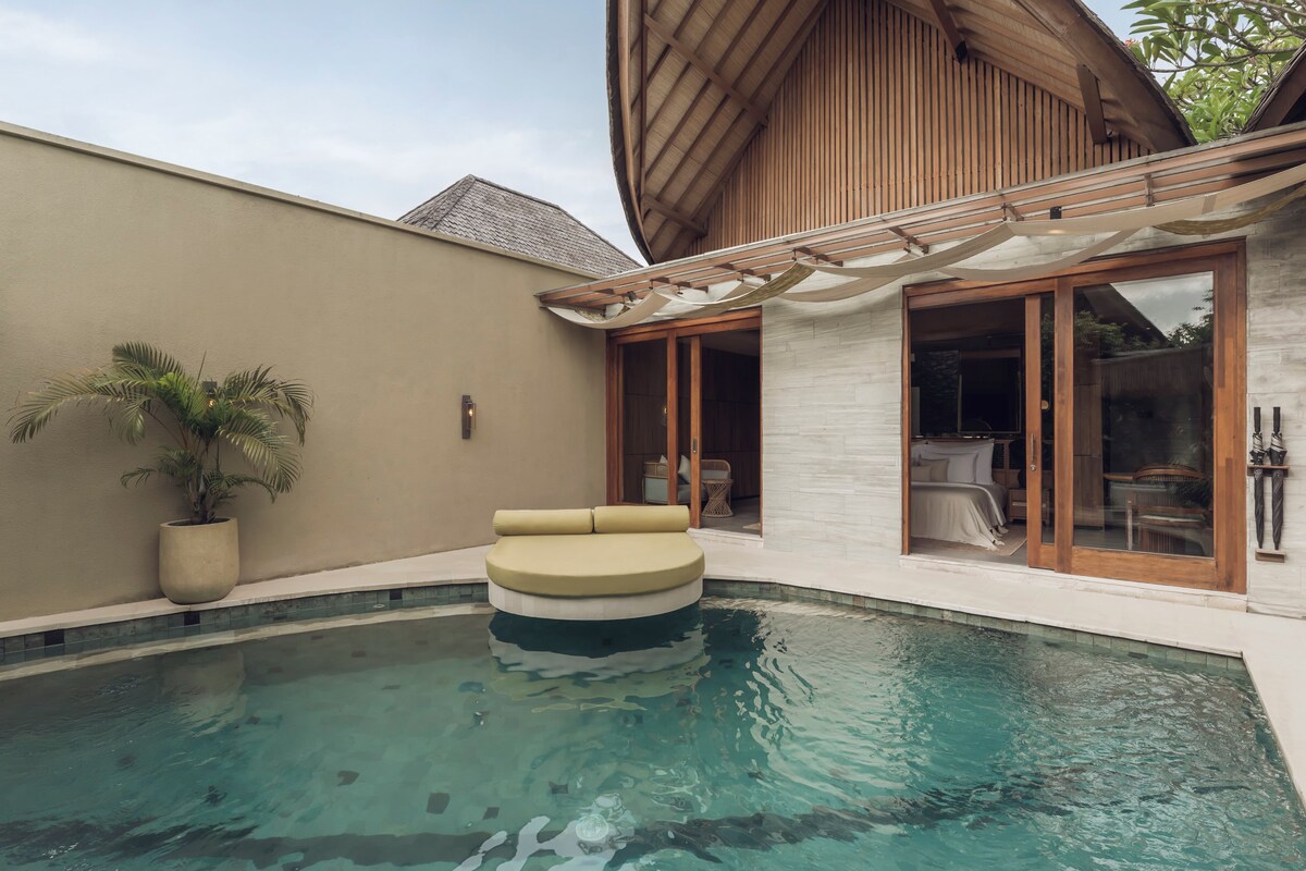 Grand Royal Smart 1 Bedroom Villa with Private Pool & Hot tub | 1 kamar tidur, minibar, brankas, dan tirai kedap cahaya