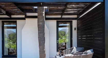 Lynx Wine Estate