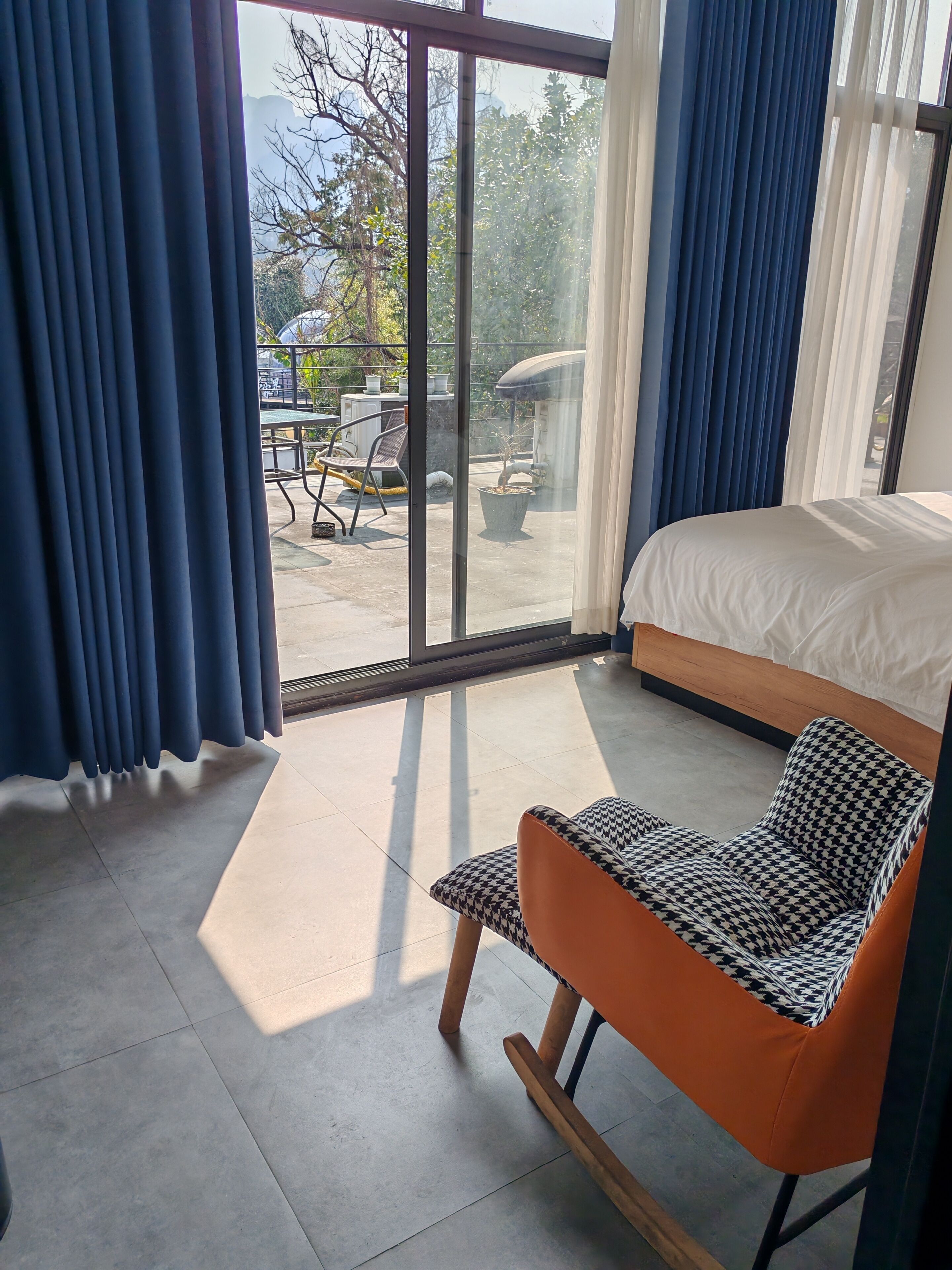 特色客房 | 高級寢具、羽絨被、獨特設計、書桌