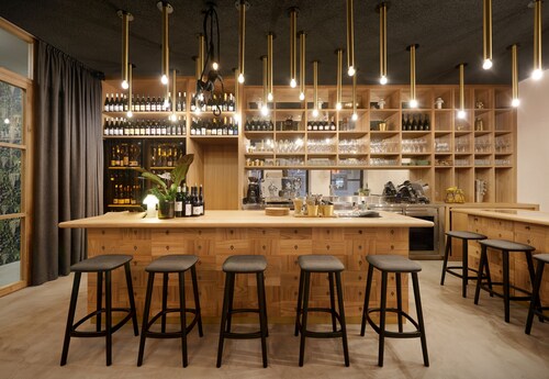 Traumferienwohnung im  Ortskern von Kaltern Wlan, Klima, Dachterrasse