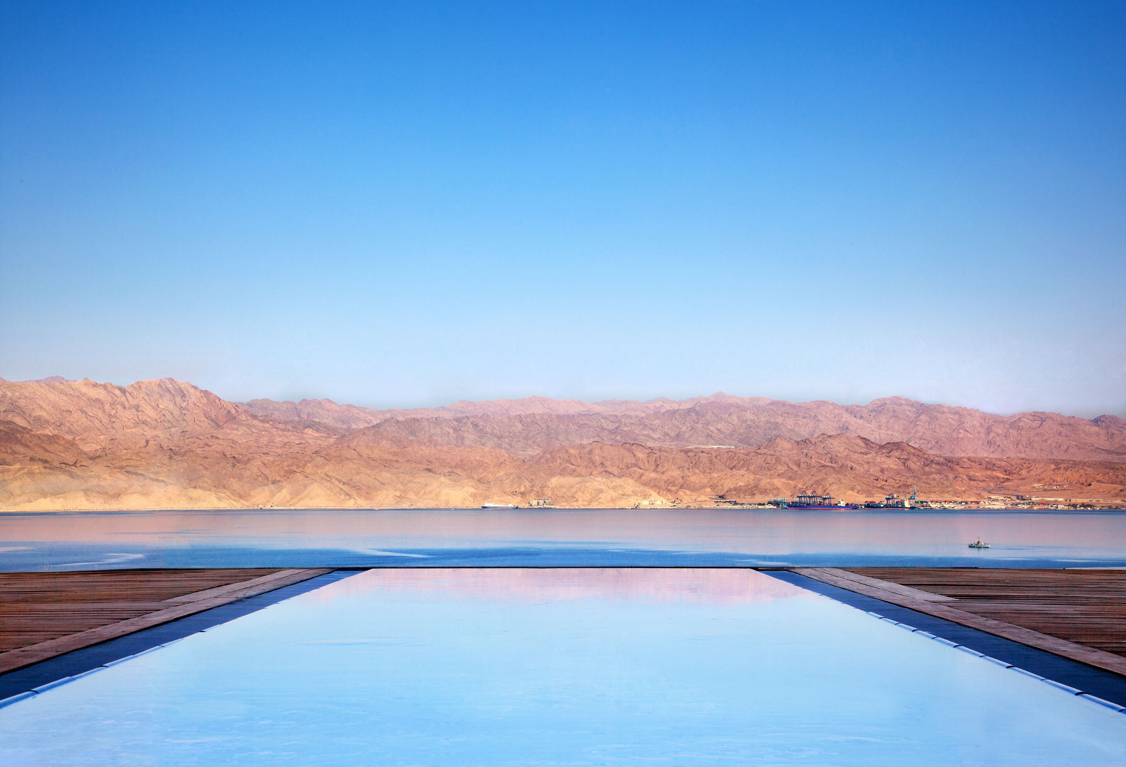Private pool