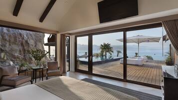 Villa Ko Samui with Private Pool | Free minibar, in-room safe, desk, soundproofing