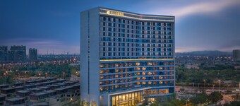 New Century Hotel Zhenhai