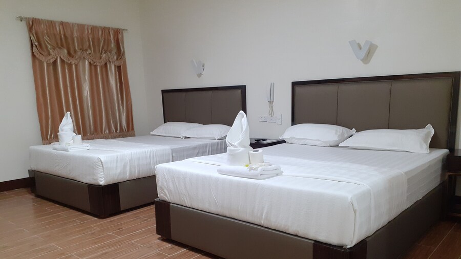 Meaco Royal Hotel - Ilagan