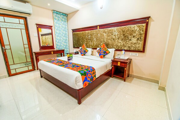 Habitación Premium | Escritorio, wifi gratis y ropa de cama