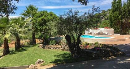 Los 20 Pilares Ubrique by Ruralidays