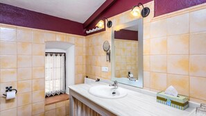 Shower, hair dryer - Zalema Ronda by Ruralidays (M álaga)