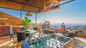 Outdoor dining - Olivo de Torrox by Ruralidays (Málaga)