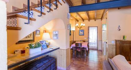 Viihtyisä loma-asunto perheille Rondassa