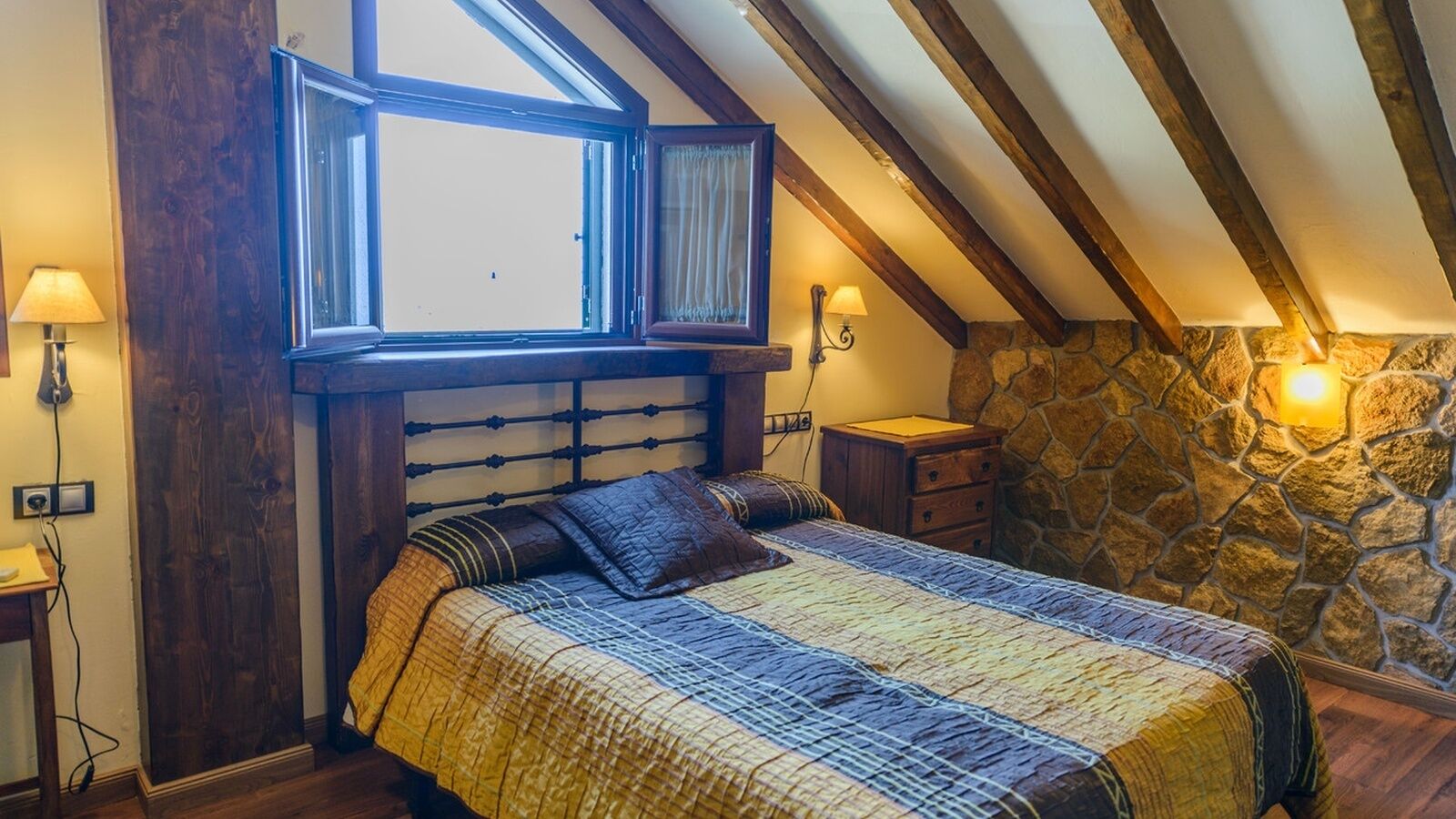 Paraje El Cerro de Illora Íllora by Ruralidays