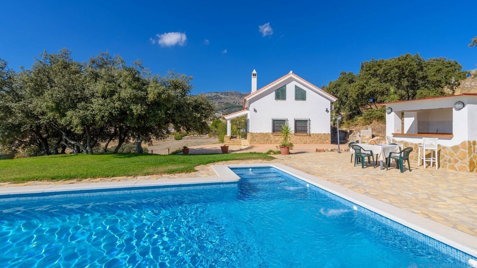 Paraje El Cerro de Illora Íllora by Ruralidays