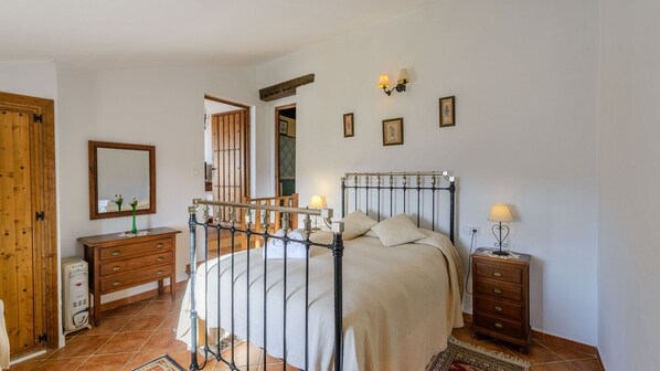 1 Schlafzimmer, Bügeleisen/Bügelbrett, Reisekinderbett, WLAN