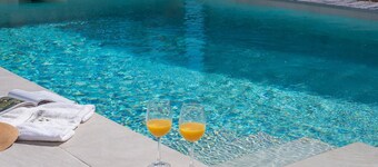 Fantastiskt lantligt hus med utsikt, nära stranden och Malaga