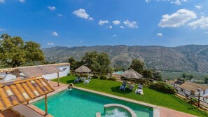 Pool - Villa Fraskito Iznájar by Ruralidays (Córdoba)