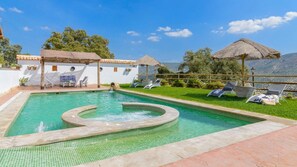 Pool - Villa Fraskito Iznájar by Ruralidays (Córdoba)