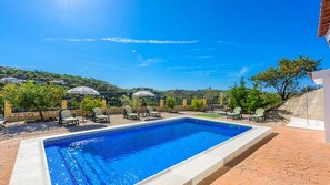 Pool - El Moral de Arenas by Ruralidays (Málaga)