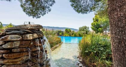 Tyylikäs mökki 4 hengelle - täydellinen rentoutumiseen