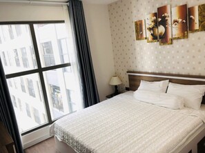 2 Schlafzimmer, Bügeleisen/Bügelbrett, kostenloses WLAN