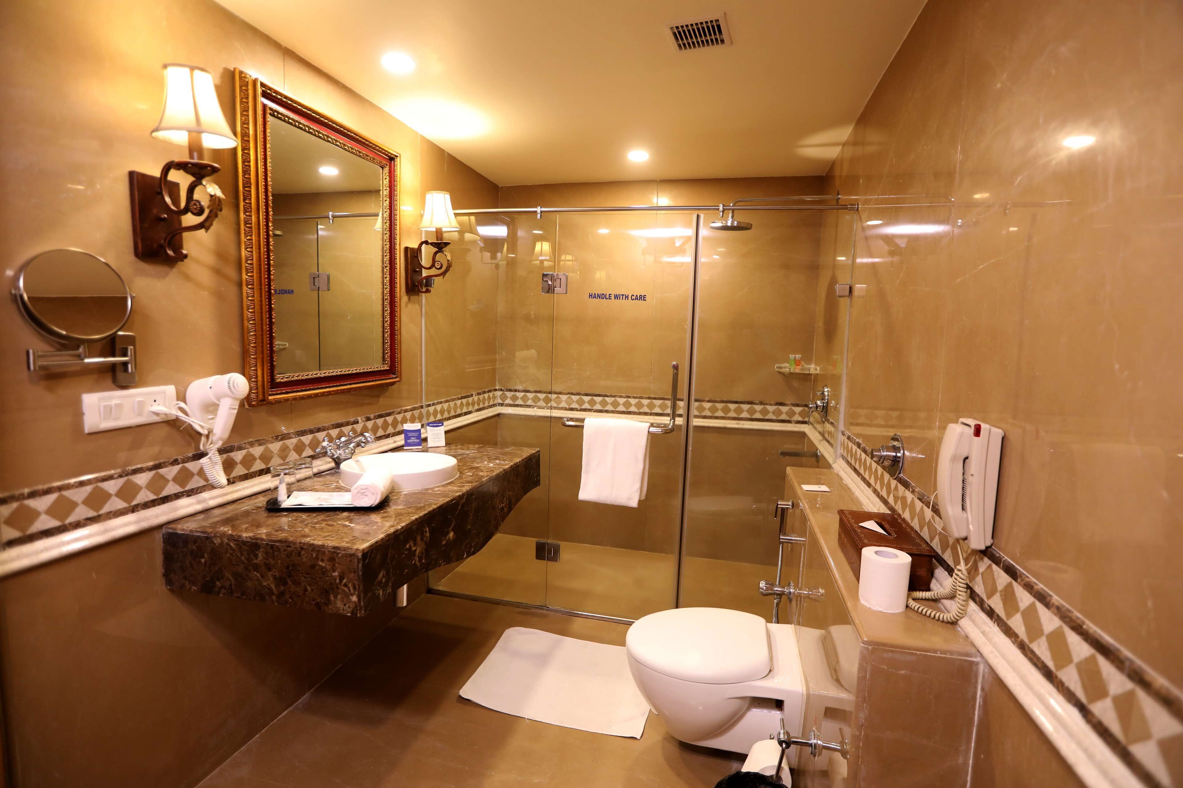 Shravanti Sarovar Portico Bengaluru