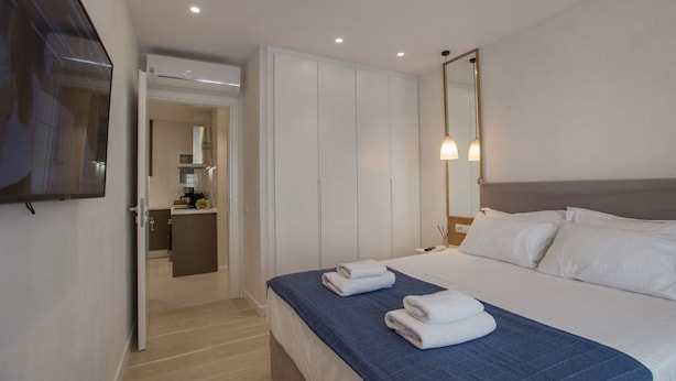 Unclassified image, 1 of 24, button - Lovely Apartment near Acropolis by GHH (Athens)