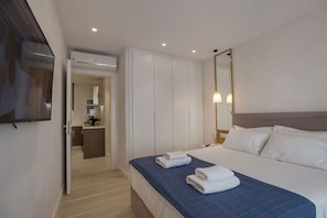 Appartement, 1 chambre, vue sur la ville | 1 chambre, fer et planche à repasser, lit de bébé (gratuit)